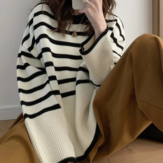 Mira | Damen Oversized Strickpullover mit Streifen | Aprikose