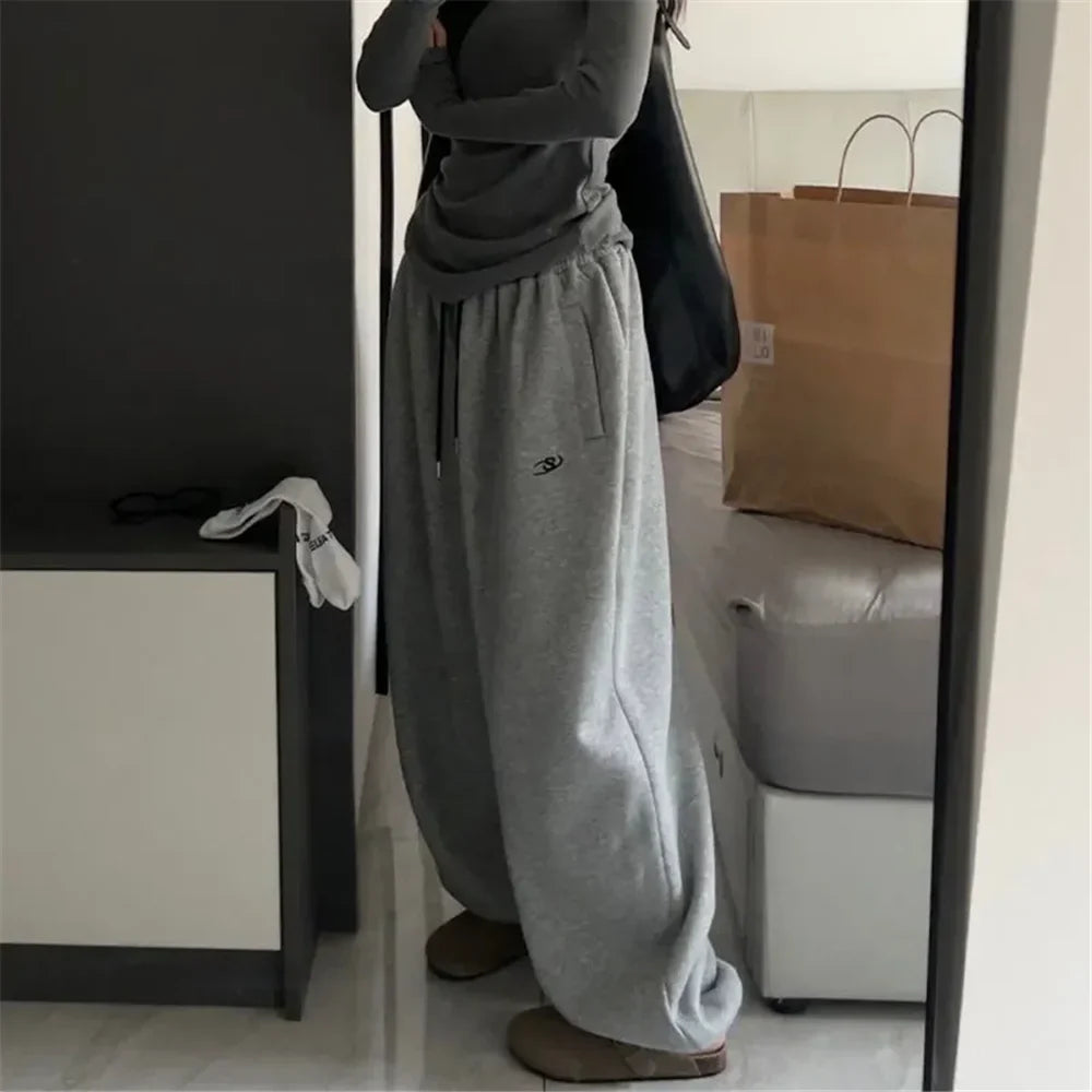 Freiburg | Damen Oversized Sweatpants | Grau