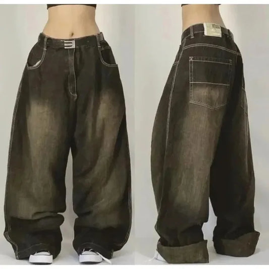 Weit geschnittene Baggy Jeans im Retro-Stil mit lässiger Passform.